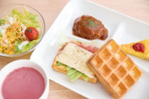 �V���J�t�F�V�[���̍����킩��I2018�N�ɃI�[�v�������J�t�F23�I�̉摜36