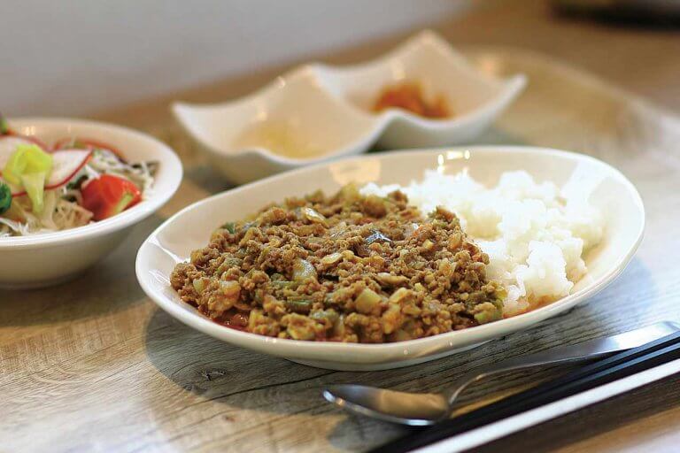 地場食材のうま味を生かしたメニューが自慢 就労支援施設が手掛けるカフェが三条に 地場食材のうま味を生かしたメニューが自慢 就労支援施設が手掛けるカフェが三条に