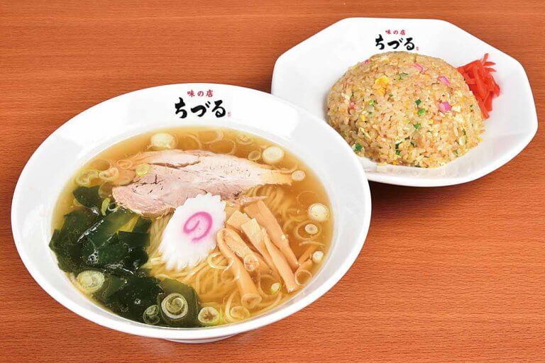 中央区新和に三宝グループの定食店がオープン 昼は中華そば、夜は唐揚げメインの定食を提供 中央区新和に三宝グループの定食店がオープン 昼は中華そば、夜は唐揚げメインの定食を提供