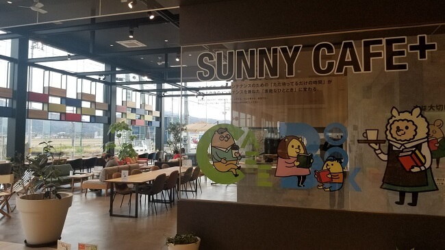 2019年12月15日グランドOPEN！日産サティオ新潟西 本社店「SUNNY CAFE＋（サニーカフェプラス）」ってクルマ屋さん？それともカフェ ？クルマ屋さん通りの気になるお店に潜入！ | 街ニュース | 新潟の街ニュース＆ローカル情報 Komachi Web（こまちウェブ）