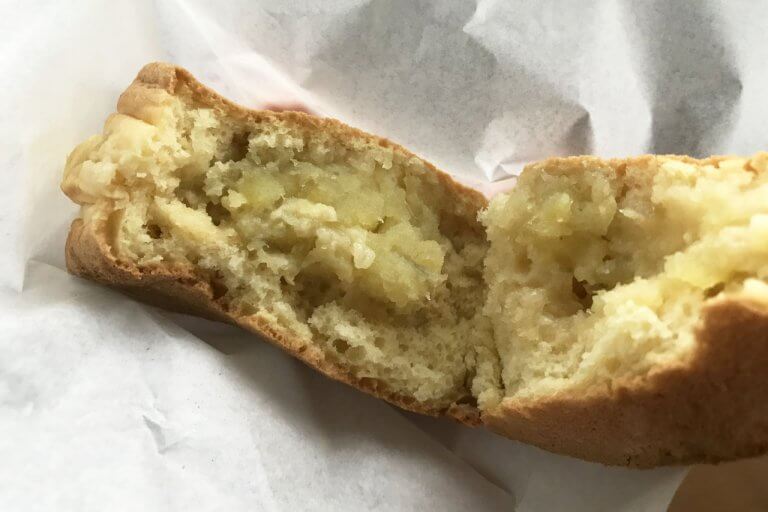 特産「いもジェンヌ」あんの大判焼き 優しい甘みと滑らかな中にゴロッと感じるお芋感が魅力 特産「いもジェンヌ」あんの大判焼き 優しい甘みと滑らかな中にゴロッと感じるお芋感が魅力