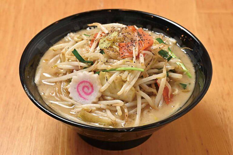 満月 燕三条店/「中華そば 満月」の新店が燕市井土巻に。 シャキシャキ野菜たっぷりの濃厚醤油タンメンが看板 満月 燕三条店/「中華そば 満月」の新店が燕市井土巻に。 シャキシャキ野菜たっぷりの濃厚醤油タンメンが看板