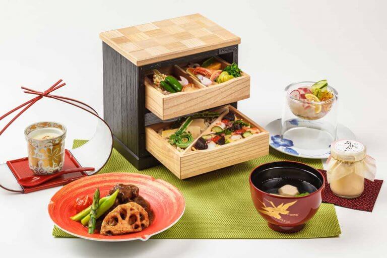 “気軽にお座敷巡りを” 加茂市、田上町の割烹・惣菜店8店でランチ企画「小京都・加茂で加茂料理番巡り」5/15(土)から “気軽にお座敷巡りを” 加茂市、田上町の割烹・惣菜店8店でランチ企画「小京都・加茂で加茂料理番巡り」5/15(土)から