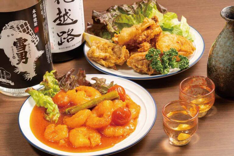 食彩処 もとじ/鮮魚料理が自慢の居酒屋「もとじ」が新津駅前に 種類豊富なお酒をレトロな雰囲気の店内でゆったりと楽しんで 食彩処 もとじ/鮮魚料理が自慢の居酒屋「もとじ」が新津駅前に 種類豊富なお酒をレトロな雰囲気の店内でゆったりと楽しんで
