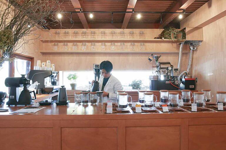 NEST meike shinmei�i�l�X�g ���C�P �V�����C�j�^���r�ɐV�����h�}�[�N���a���@�J�k�����X�E�W�F���[�g�X�E�R�[�q�[�X�^���h�𕹐݂̉摜4