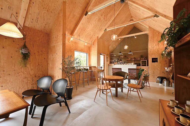 弥彦村に”空間を楽しむカフェ”がオープン「alegre（アレグレ）」洗練されたインテリア・家具・食器で非日常なひとときをのメイン画像