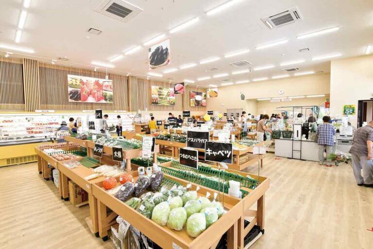 新発田市に大型直売所がオープン「こったま〜や」新発田&聖籠の産直品を販売 アイディア豊富な野菜ソムリエも常住 新発田市に大型直売所がオープン「こったま〜や」新発田&聖籠の産直品を販売 アイディア豊富な野菜ソムリエも常住