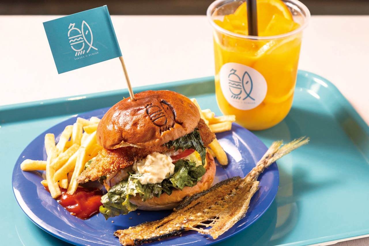 鮮魚店が手がけるフィッシュバーガー専門店「サカナノバーガー」万代の