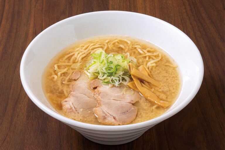 ミシュランガイドにも掲載された「中華そば煮干屋」が登場 新潟の人気ラーメンをお取り寄せ「宅配にいがた麺の市」 ミシュランガイドにも掲載された「中華そば煮干屋」が登場 新潟の人気ラーメンをお取り寄せ「宅配にいがた麺の市」