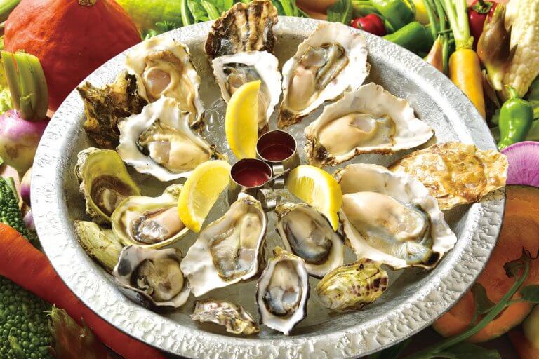 周年祭も開催!「FISHERMAN’S MARKET OYSTER BAR」で旬の真牡蠣を堪能しよう! 周年祭も開催!「FISHERMAN’S MARKET OYSTER BAR」で旬の真牡蠣を堪能しよう!