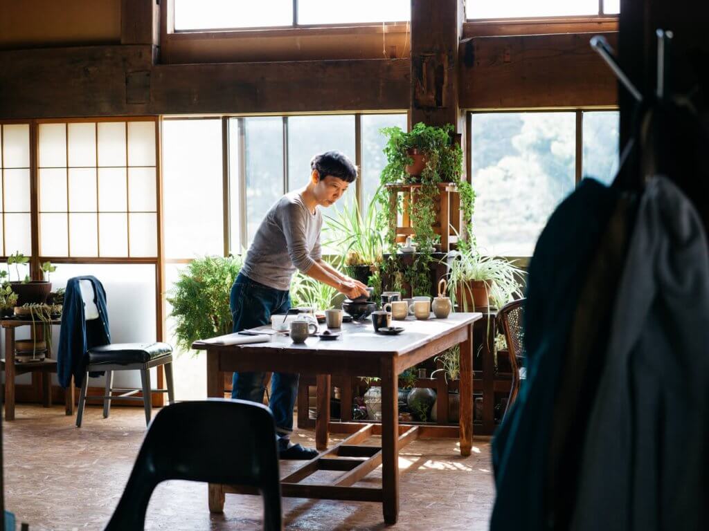 人気作家★長岡正巳★信楽（窯変）壺★修善寺造★共箱★ビードロ 長岡正巳作 信楽の蹲壺と湯呑み | 晴れのち曇り時々Ameブロ