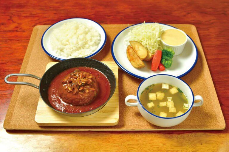 佐渡の旅をもっと楽しく！新潟港佐渡汽船ターミナルにカフェ&レストラン「佐渡の手前」オープン