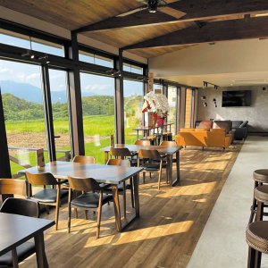 �^��p�����������Q�̃��P�[�V�����ō��n�̌b�݂��g�������������\�@�u����̂�Cafe��Restaurant�v�I�[�v���̉摜6