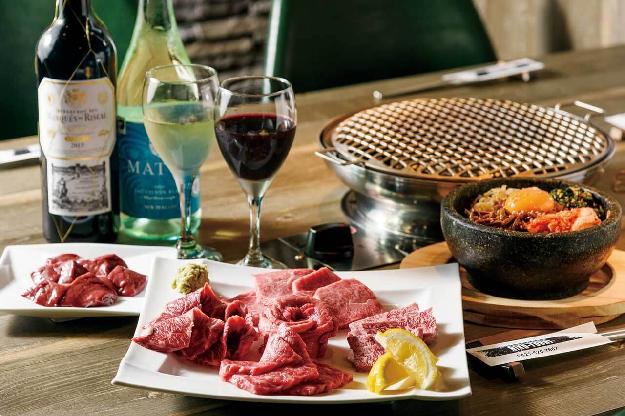FRP うし オブジェ 店舗什器 看板 人形 焼き肉 肉屋 レストラン