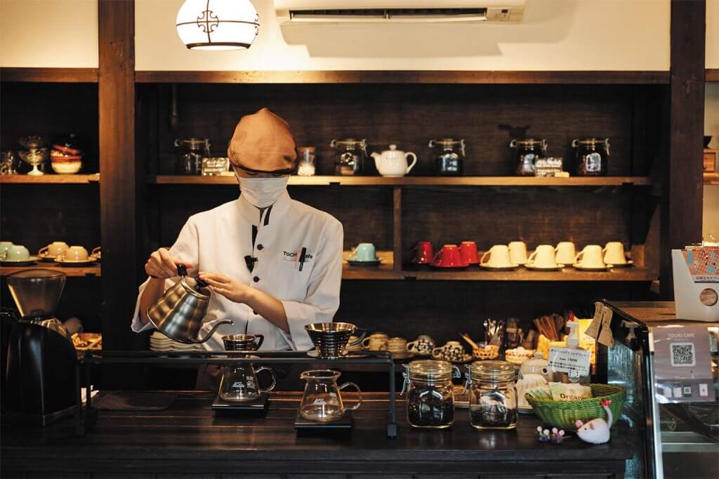 個性的な空間に注目！雰囲気たっぷりのおしゃれカフェまとめ ｜&Komachi