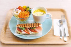 y2022NI[vzṼpEx[J[VX11X܁@̉摜10