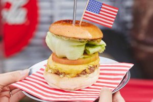 ʐ^#Komachigramœe悤I lCXKomachĩR{uKomachigramv8eJÒ̉摜7