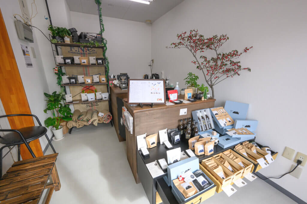 自家焙煎＆スペシャルティコーヒー専門店が県内4店舗目をオープン