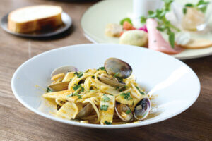 3��25�������IKomachi�ŐV���́u�S�Ƃ��߂����ƃ����`�v���W�I�̃��C���摜