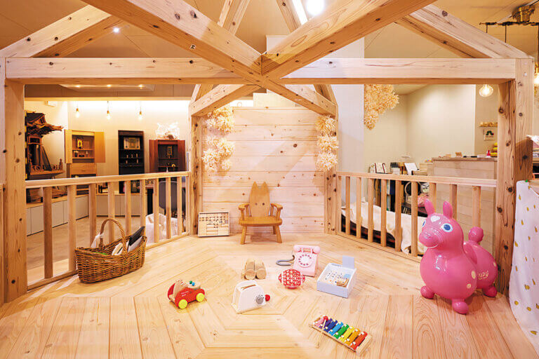 �Ƒ��ŉ߂������Ԃ������ƖL���ɁB�uFamily Komachi�v�̉摜63