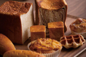 �킴�킴�����^�ԉ��l�A���I �p���D���̊ԂŘb��̐V���x�[�J���[4���̉摜10