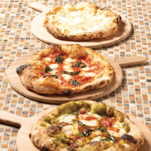 �q�Ă��s�U�Ǝ��������R�[�q�[�̂��X�uJOHNNY CAFE�v����z�s�Ɂ@�A�E�g�h�A�X�^�C���Ŗ{�i�i�|���s�U�𖡂���Ẳ摜4