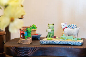 �A���ƃJ�G���Ɉ͂܂��J�t�F�uFinder Coffee�v���V���c�s�Ɉړ]�@�z150�N�̌Ö��ƂŃR�[�q�[��{��؂̃����`���̉摜5