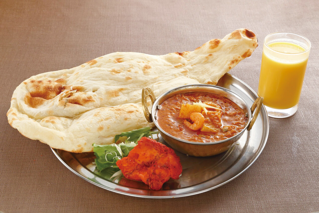 約30種のカレーがそろうインド料理店「モティマハル」見附市にオープン！ ビリヤニなど本格エスニック料理も ｜&Komachi