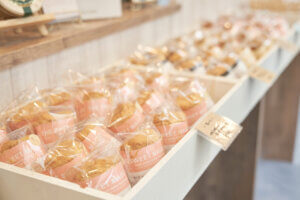 �V�t�H���P�[�L�����̃J�t�F�uBLUE HOUSE 2001�v���j�l���΂ɃI�[�v���@�C���C���[�W�����u�₩�ȋ�Ԃɂ����ځI�̉摜4