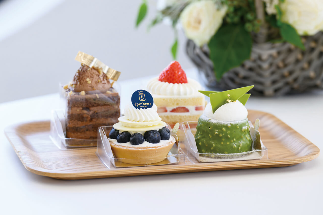 美しいスイーツが並ぶ洋菓子店「Sweets Lab epinheur（エピヌール