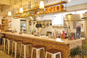 �X�p�C�X&�ٍ��̐H�ނŗ��C���I�V���ɂ���G�X�j�b�N�����̐l�C�X8���̉摜40