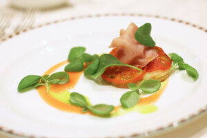 ���[�W�F���X�E�E�F�f�B���O�}�i�[�n�E�X�ŉċG����uSUMMER DINNER�v�J�Ò��@8/31(�y)�܂ł̉摜4