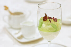 ���[�W�F���X�E�E�F�f�B���O�}�i�[�n�E�X�ŉċG����uSUMMER DINNER�v�J�Ò��@8/31(�y)�܂ł̉摜7