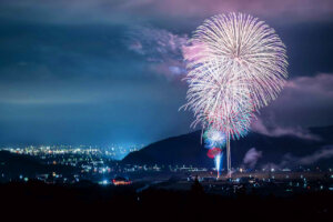 2025�b�V���̉ԉΑ��50�I�@�J�Ó��������ǂ�����̃��C���摜