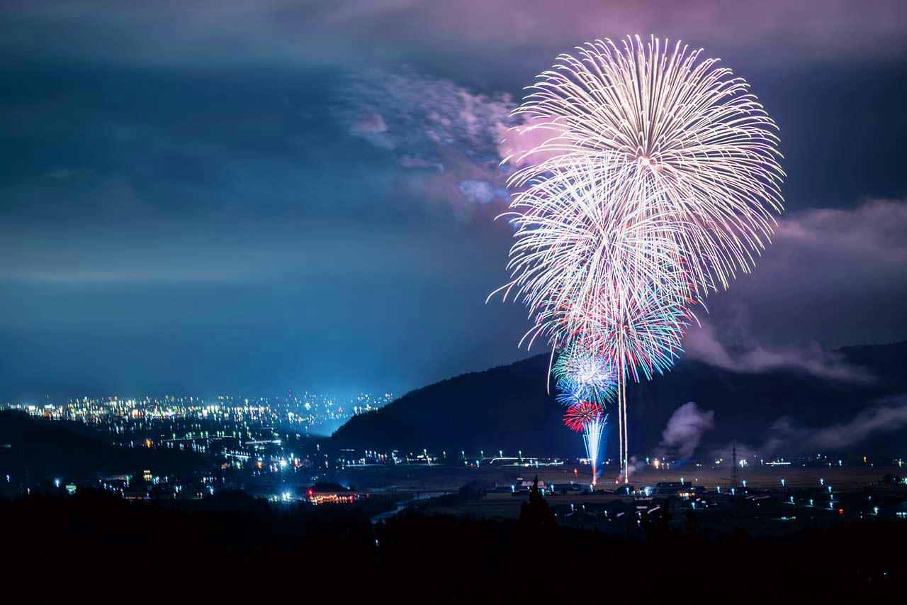 2025｜新潟の花火大会50選 開催日時＆見どころも ｜&Komachi