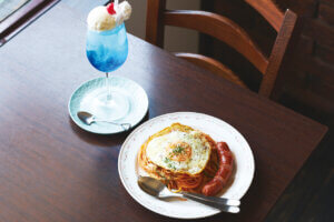 ƐVZgj[ghȋiuXv斾΂ɓo@̓JNe̒񋟂̃C摜