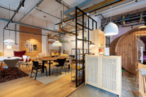 kƋXuFINCHHOMEvׂɓjcƂ̃JtFX^huFINCHFIKAvI[vI V[[ƍ킹Ċył̉摜5