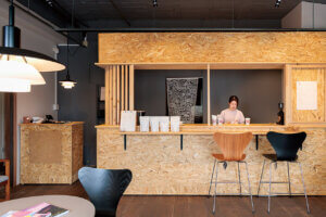 kƋXuFINCHHOMEvׂɓjcƂ̃JtFX^huFINCHFIKAvI[vI V[[ƍ킹Ċył̉摜3