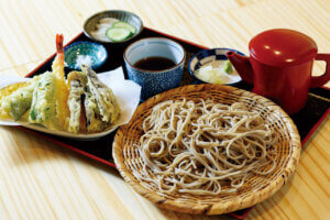 ��z�s�̊�ؒʂ�ɕv�w�ŉc�ނ��Ώ��ƃJ�t�F�������I�[�v���I�u�J�t�F �}���L�[�^�v�u���Ώ� �Ȃ����낤�v�̉摜5