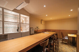 ���x�ʂɃ��C���o�[�uwinebar Chouette�i�V���G�b�g�j�v�I�[�v���@�B��Ƌ�ԂŌ��I���C�����O���X1�t����̉摜6