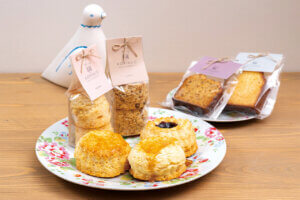 �J�k���A�}�t�B���A�N�b�L�[ etc. ���̂��X�̃C�`�I�V�Ă��َq12�I�̉摜14