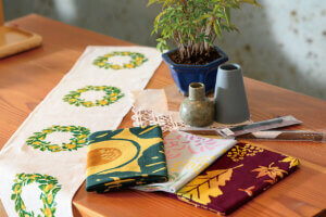 ��z�s�̎G�ݓX�u������ ��������v���ړ]�I�[�v���@�N���X�E�H��E�J�g�����[�ȂǓ��{&�k���̃u�����h�G�݂������̃��C���摜