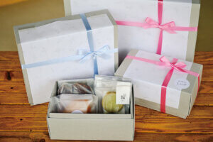 �V���c�s�̐_���}�[�P�b�g���Ɂu�X�̂��َq������ Letter�v�I�[�v���I �����ڂ����킢���N�b�L�[��p�E���h�P�[�L��̔��̉摜6