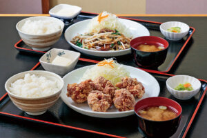 �Ŕ̂���g���̂ق����ʂȃ��j���[�����낤�u�܂邻��H���v����s�E����7���������ɃI�[�v���I�̃��C���摜