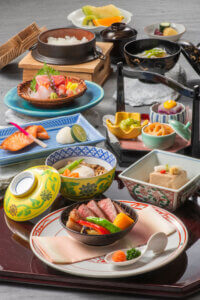 ���E�O���E�����̖��o���z�e�����C�h�̔����Ȉ�M�ɁI �z�e���I�[�N���V���Łu���E�O���E�����t�F�A�v11�����܂ŊJ�Ẩ摜5