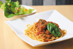 �g���y�ƐH�h���C�y�Ɋy���߂邨�X�udining 2���i�j�I���j�v�������s�ɃI�[�v���I�s����ŉ��y���C�u���̉摜4