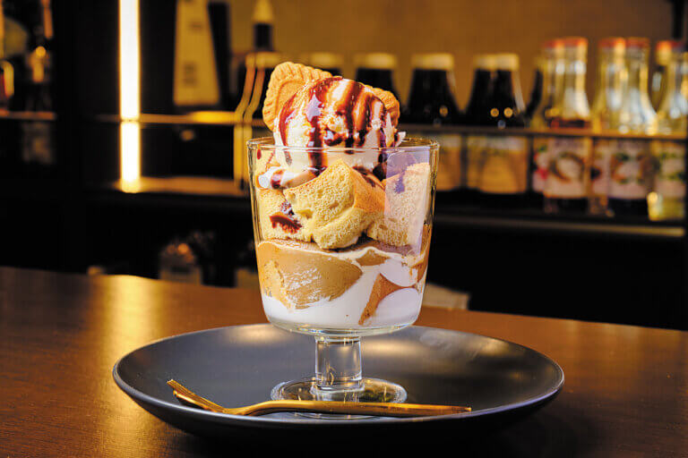 ɌYĕgĂَq̂XI[vIuCafe  bar REMv̓Wpj[YECXL[y߂o[ƂĉcƂ̉摜4