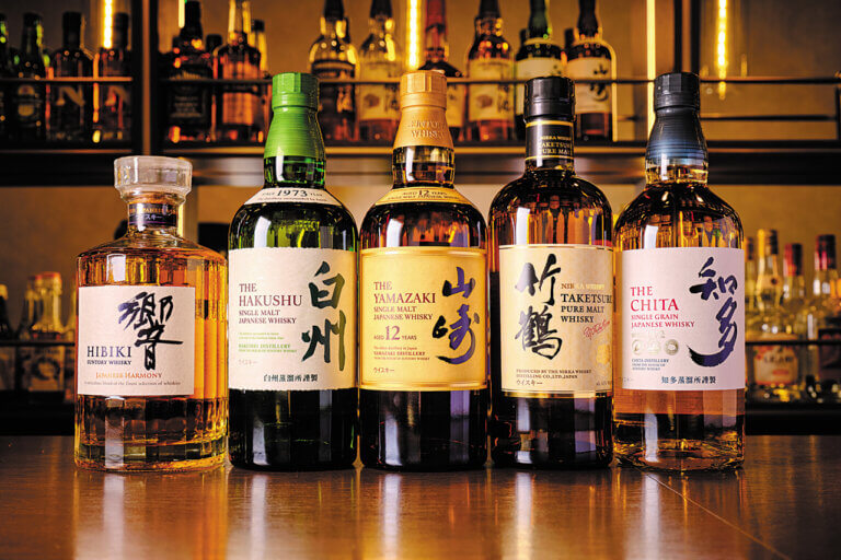 ����Ɍ��Y�ĕ����g�����Ă��َq�̂��X���I�[�v���I�uCafe �� bar REM�v��̓W���p�j�[�Y�E�C�X�L�[���y���߂�o�[�Ƃ��ĉc�Ƃ̉摜5