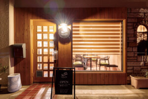 �{��E�C�^���A�Řr�𖁂����V�F�t�̋Z������C�^���A�����X�usapurita�i�T�v���[�^�j�v������M�Z���ɃI�[�v���I�̉摜2