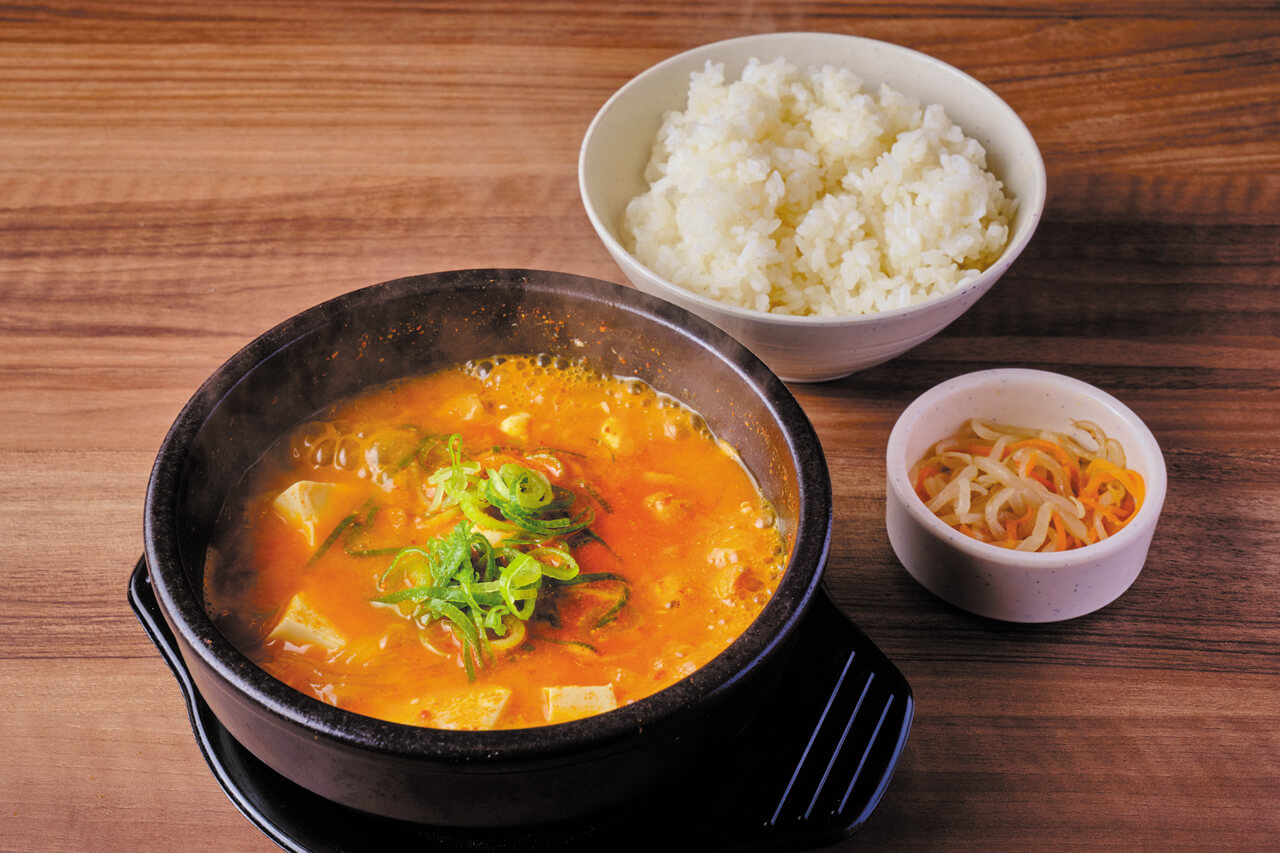 東区に「カルビ丼とスン豆腐専門店 韓丼 新潟海老ケ瀬店」オープン